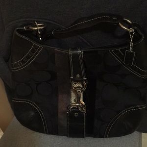 Shoulder bag